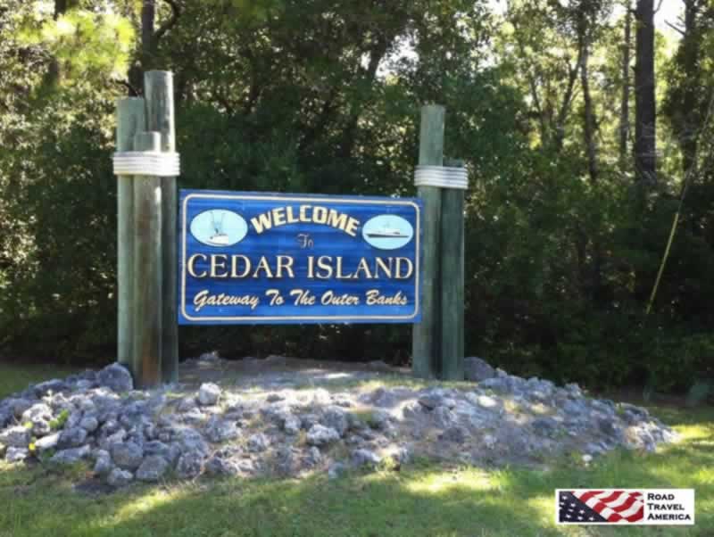 Welcome to Cedar Island ... Gateway to the Outer Banks Welcome to Cedar Island ... Gateway to the Outer Banks