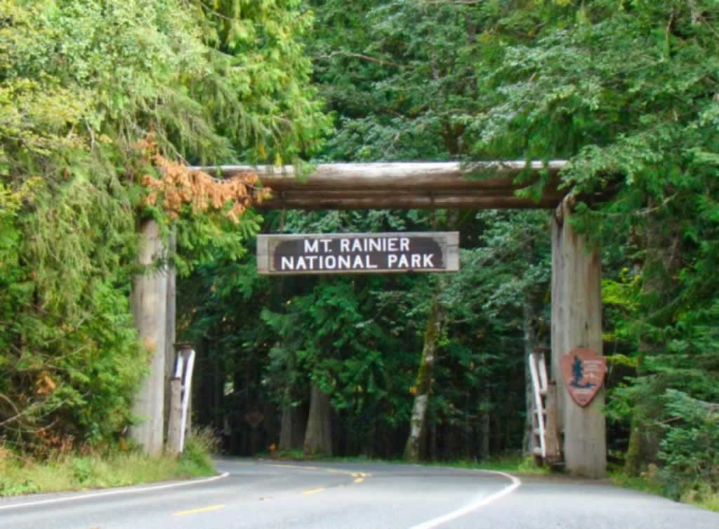 Entrance to Mount Rainier National Park